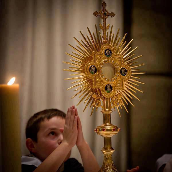 ABC liturgico: Il Corpo di Cristo e la via del silenzio